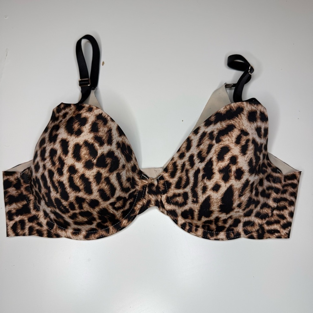 Soma Vanishing 360 Perfect Coverage Bra Size 36B GUC, see pictures for wear.